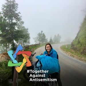 Meet your Posher, Liat